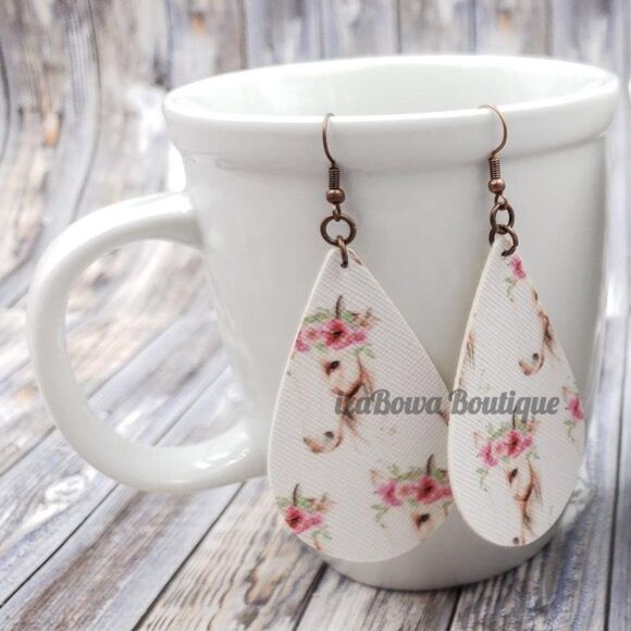 Hand Crafted Jewelry - Pink Horse Faux Leather Earrings  (2)  ER1651  NWT Handmade Boutique